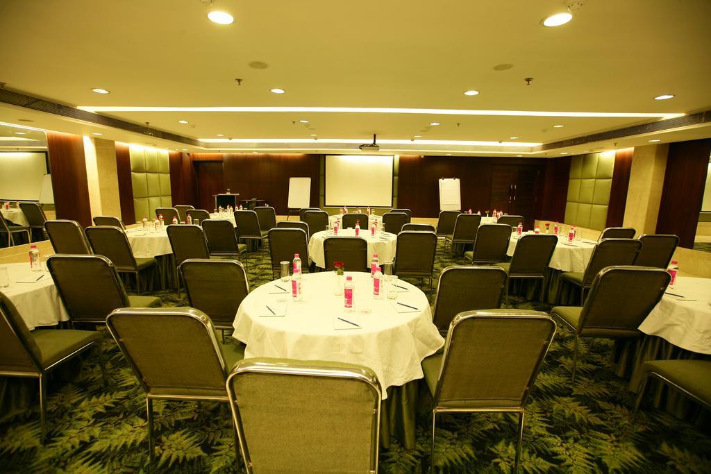 Muse Sarovar Portico Nehru Place New Delhi Extérieur photo