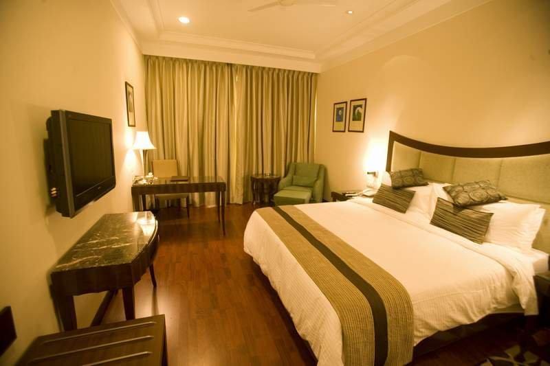 Muse Sarovar Portico Nehru Place New Delhi Extérieur photo