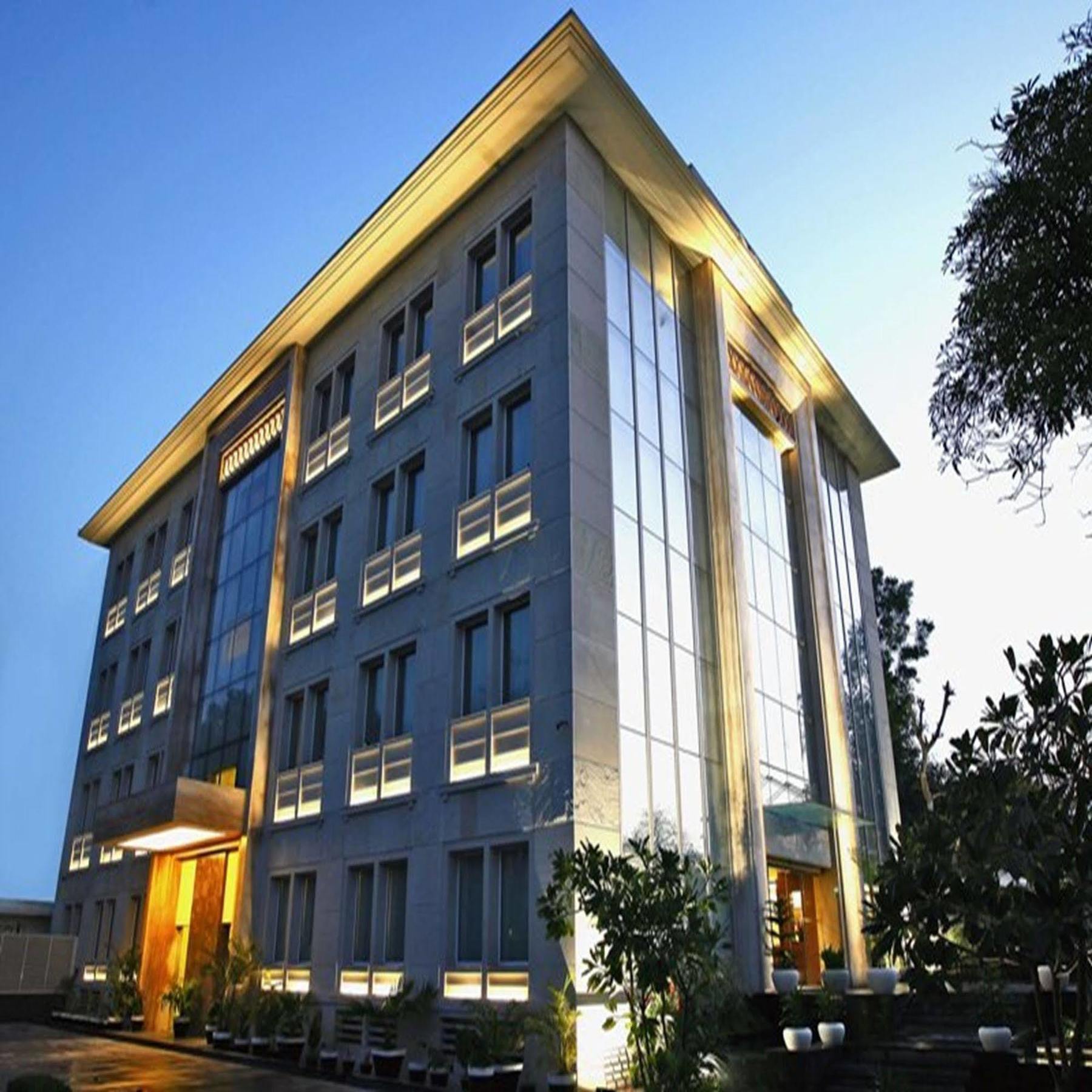 Muse Sarovar Portico Nehru Place New Delhi Extérieur photo