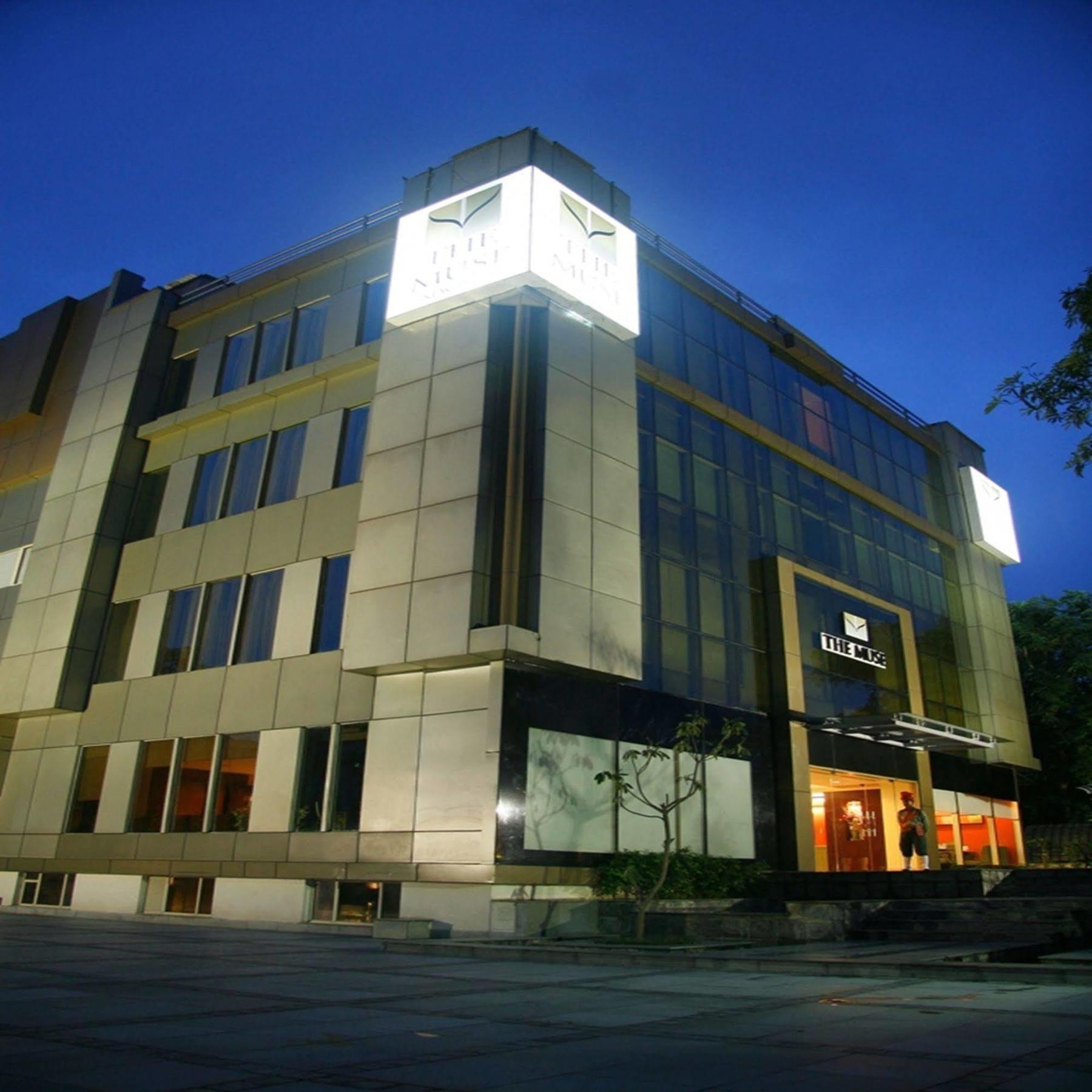 Muse Sarovar Portico Nehru Place New Delhi Extérieur photo